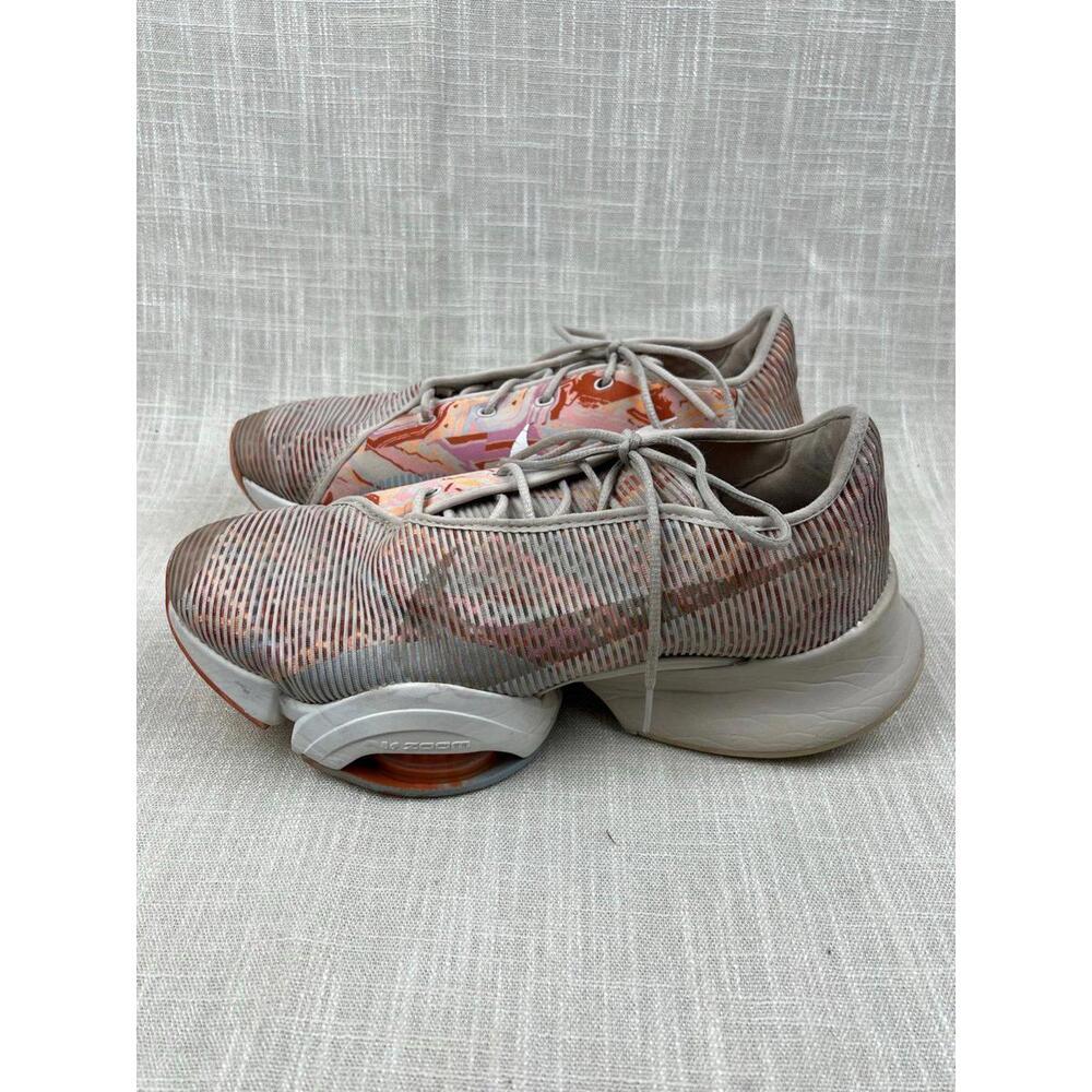 Nike Women's Running‎ Sneakers with Unique Pattern Size 11